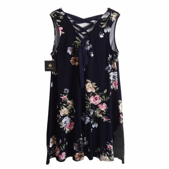 ☆☆SOLD☆☆ Fortune & Ivy Back Detail Knit Dress - Picture 2 of 7